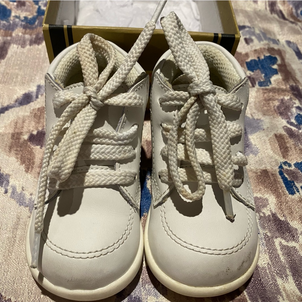Kids White Lace-Up Shoes